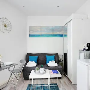  Appartement Cmg - Cosy - 15ème France