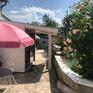  Maison d'hôtes Maison Des Lilas
